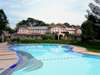 House of Waine - Pool 